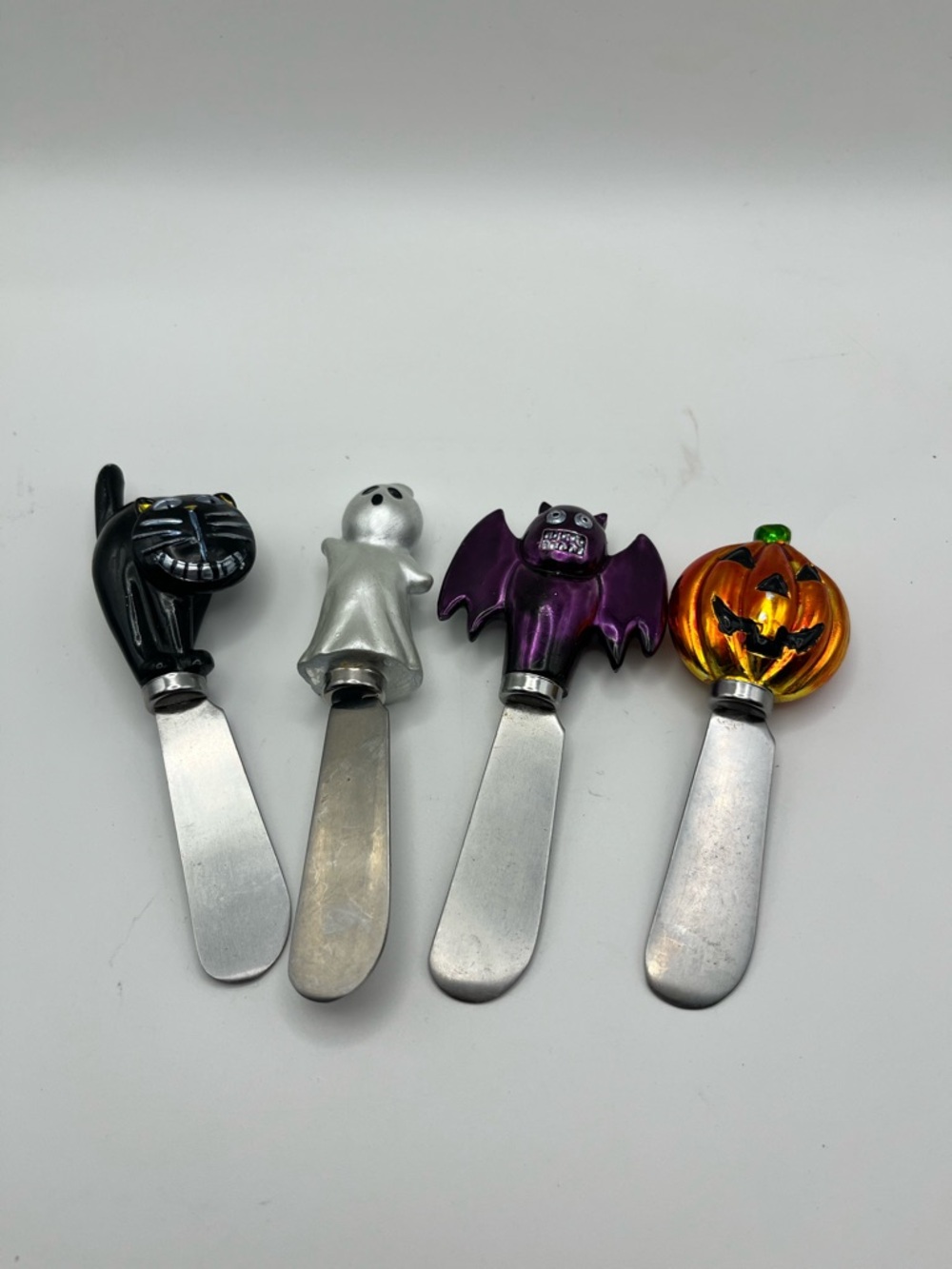 Halloween Themed Spreaders Set - Black, Silver, Purple, Orange